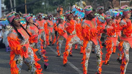 Dosquebradas se convirtió en escenario cultural con más  2.500 artistas en el Desfile del Progreso
