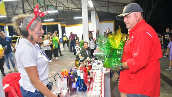 El alcalde Roberto Jiménez impulsa el talento local en las Fiestas del Progreso con la feria ‘Emprendedora y Artesanal’